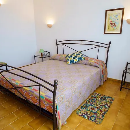 Lägenhet La Caletta Corsa - 2 Con Terrazza Privata, Aria Condizionata, 100m Dal Mare Linguizzetta