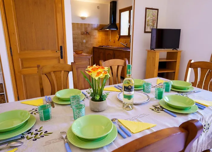 La Caletta Corsa - 2 Con Terrazza Privata, Aria Condizionata, 100m Dal Mare Apartman *