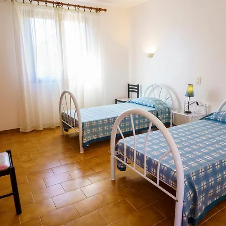 La Caletta Corsa - 2 Con Terrazza Privata, Aria Condizionata, 100m Dal Mare