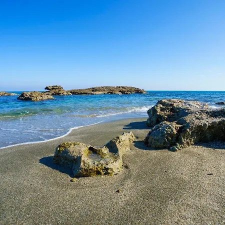 La Caletta Corsa Con Due A 100 M Dal Mare Linguizzetta