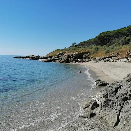 Διαμέρισμα La Caletta Corsa - 2 Con Terrazza Privata, Aria Condizionata, 100m Dal Mare Linguizzetta