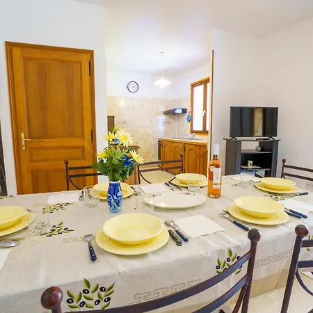 La Caletta Corsa - 2 Con Terrazza Privata, Aria Condizionata, 100m Dal Mare