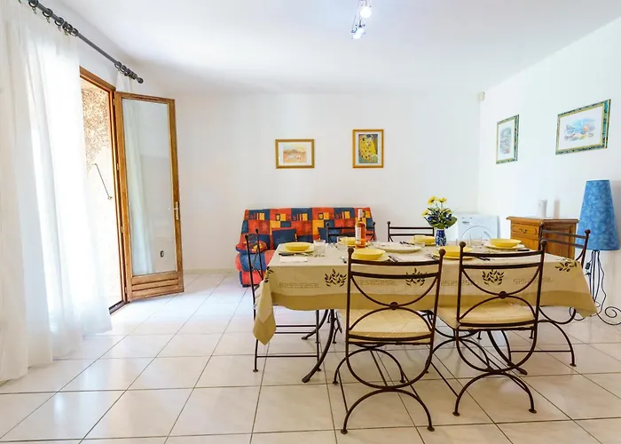 La Caletta Corsa - 2 Con Terrazza Privata, Aria Condizionata, 100m Dal Mare